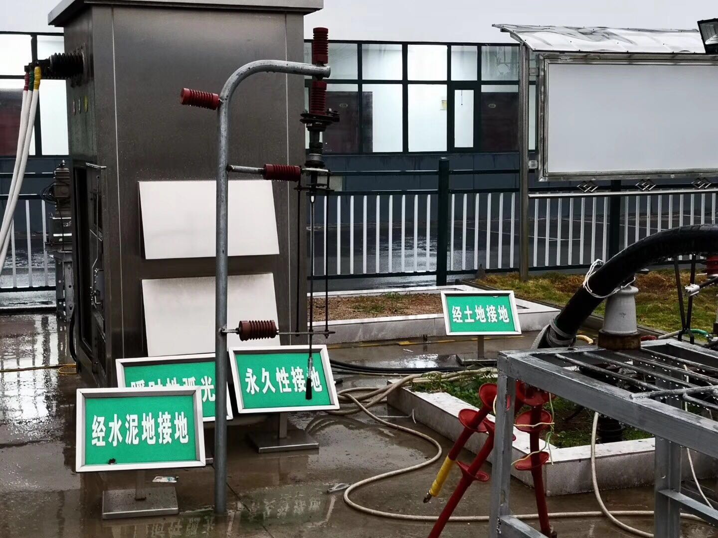 電氣事故引發(fā)加州山火，據(jù)說這個(gè)裝置可以避免事故發(fā)生！